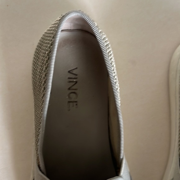 Vince Blair Woven Canvas Slip-On Oyster Gray Size 6 - Picture 6 of 9